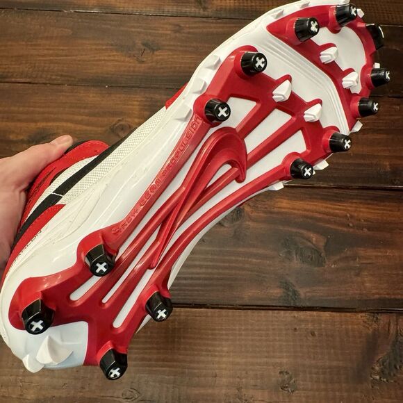 Air Jordan 1 Chicago Lunarlon Football Cleats main image 6